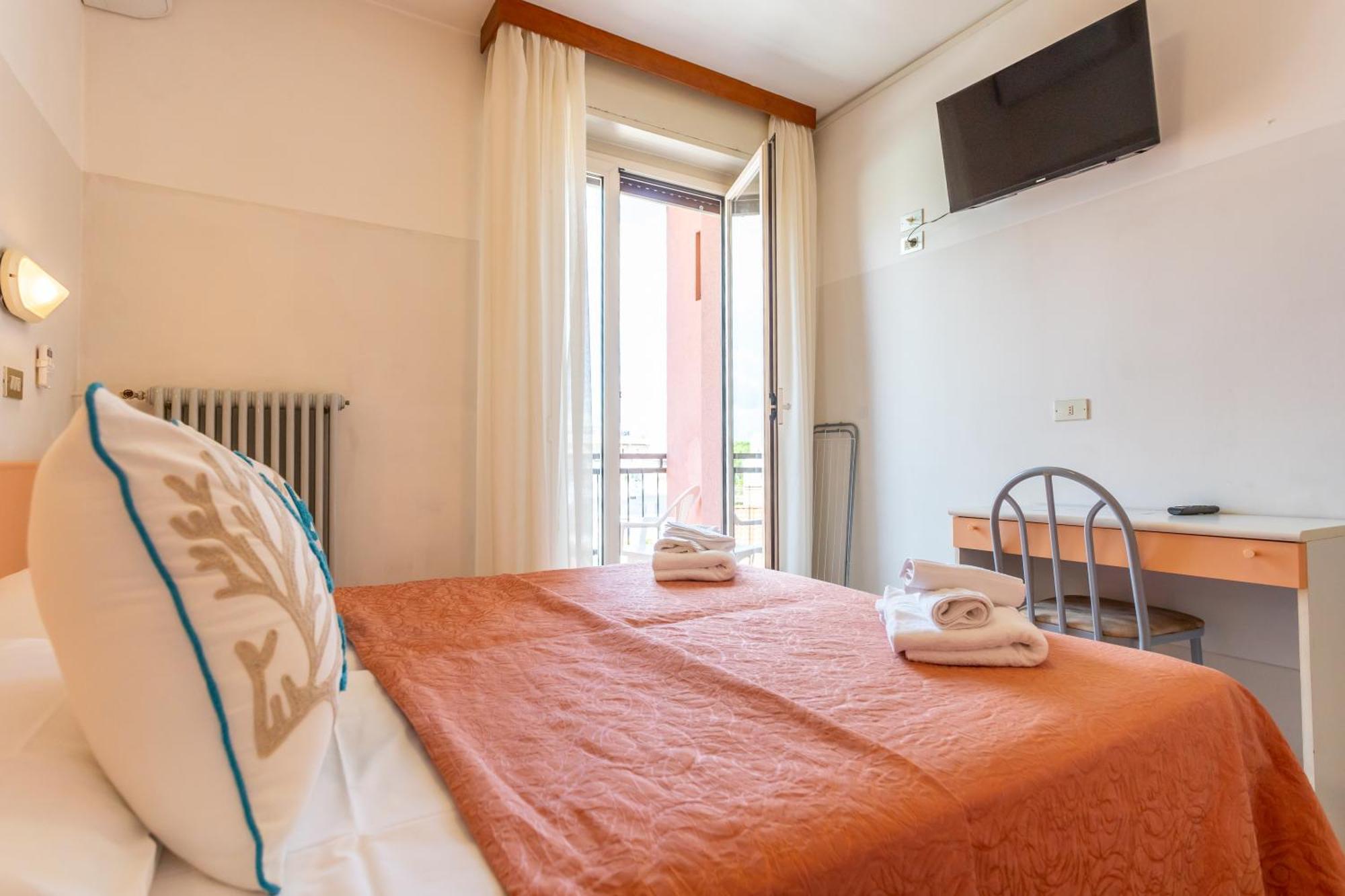 Hotel Selene - Vista Mare Riccione Cameră foto
