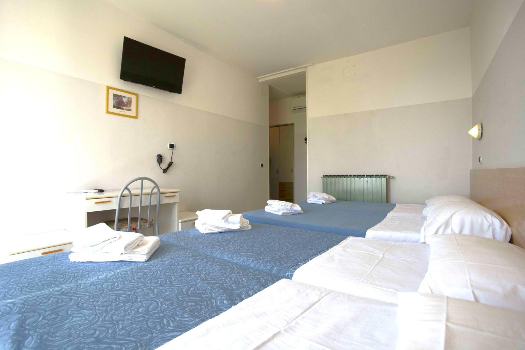 Hotel Selene - Vista Mare Riccione Cameră foto
